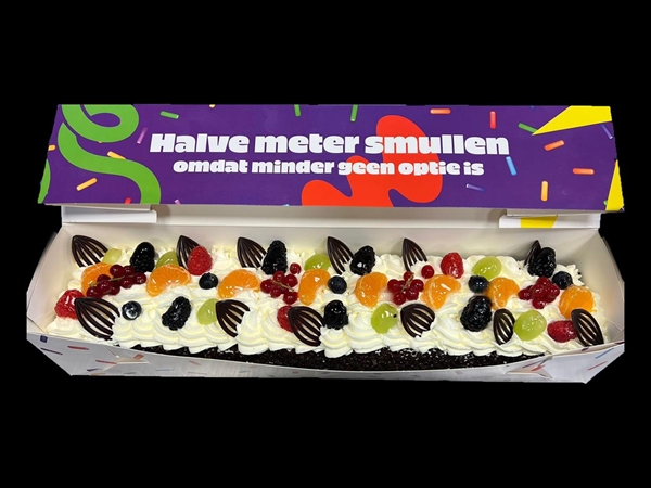 Halve meter smullen slagroom