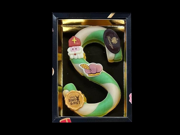 Marsepein letter Groen en wit