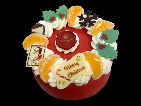 Kerst marsepein slagroomtaartje